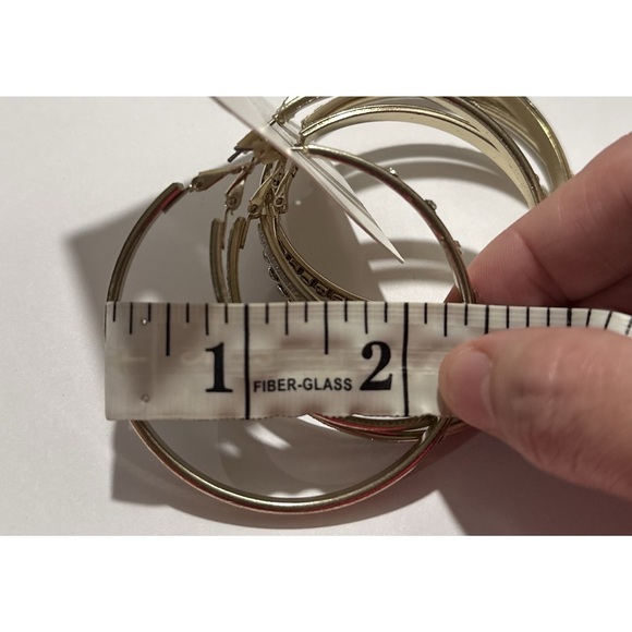 Brand New! Charlotte Russe Set Of 3 Gold Sparkle Hoops - Picture 4 of 4